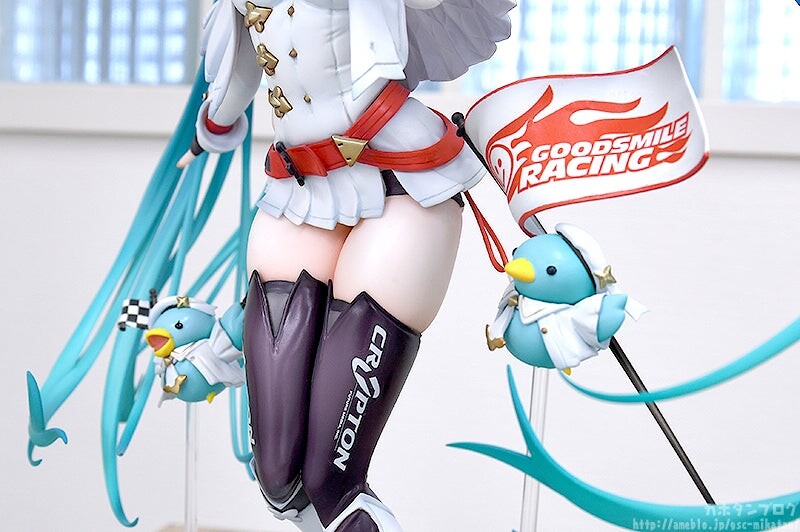 Hatsune Miku GT Project Racing Miku- 2023 Ver. 1/7 Complete Figure - Image 7