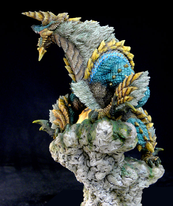 Monster Hunter - Zinogre - Capcom Figure Builde... - angle view 3