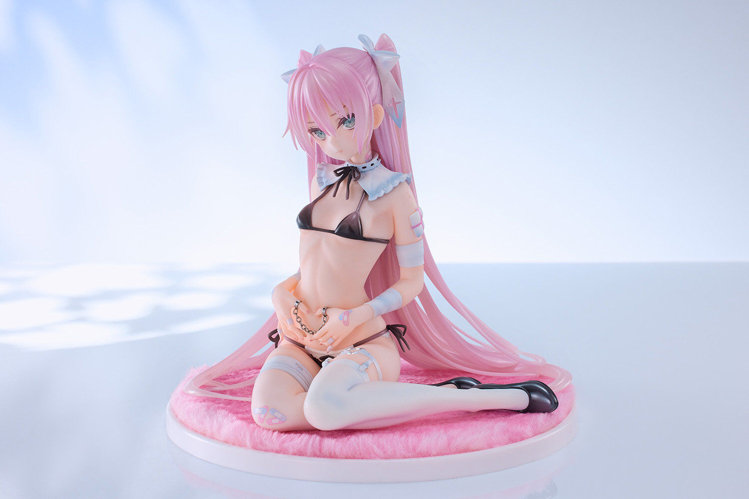 Rurudo Hatsune THUMB CUFFS Ver. 1/6 Complete Figure - Image 4