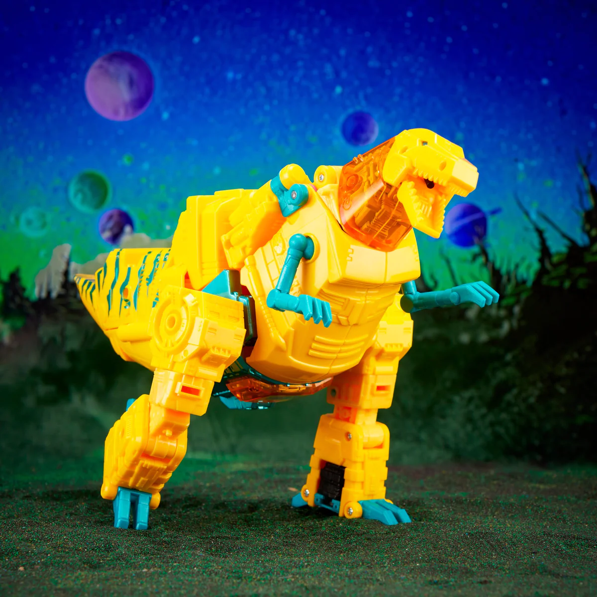 Transformers G-2 - Grimlock - Leader Class - To... - angle view 5